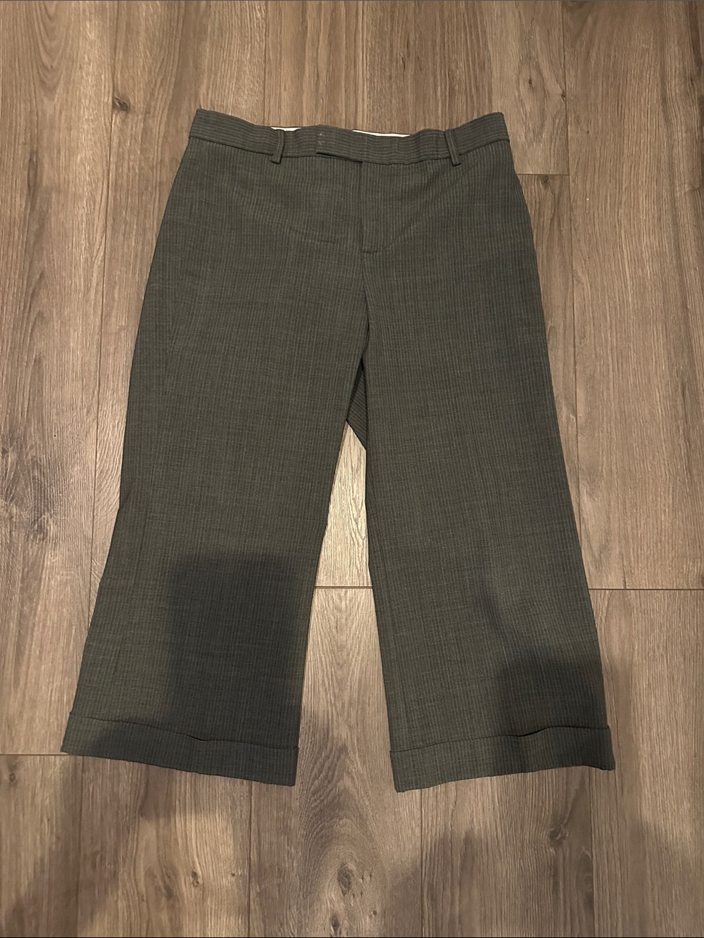 GAP Gray Cropped Dress Pants
